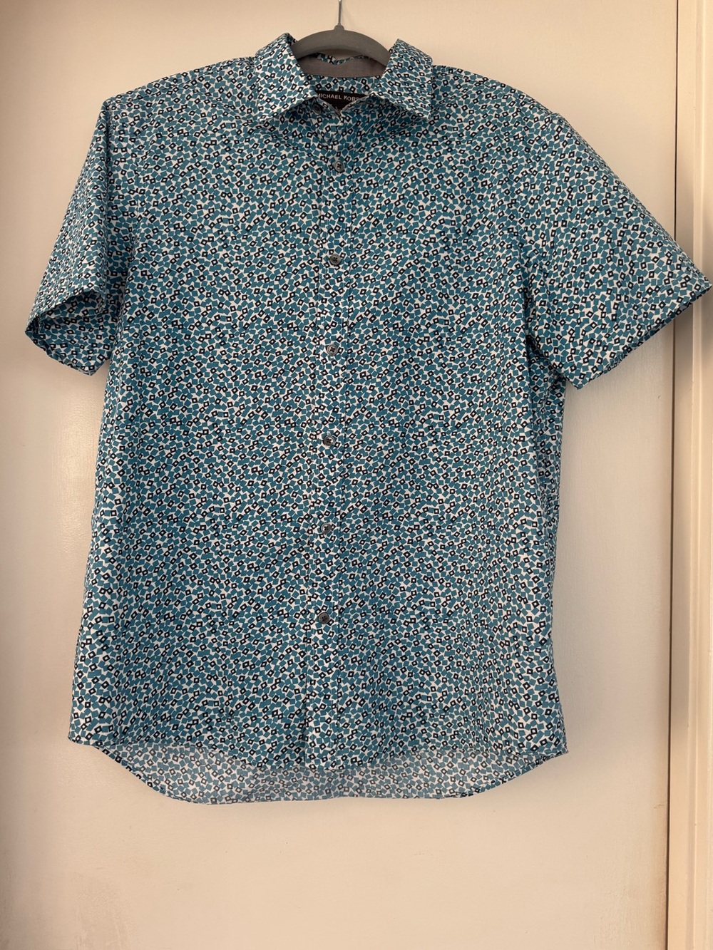 MICHAEL KORS MEN'S BUTTON UP, CLASSIC FIT, SHIRT SIZE L  Geometric Short Sleeve